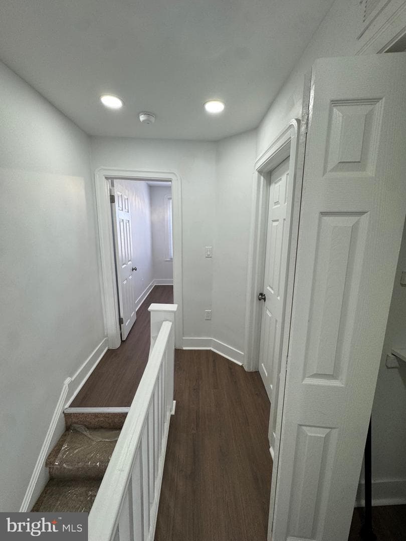 485 Robbins Street photo 29