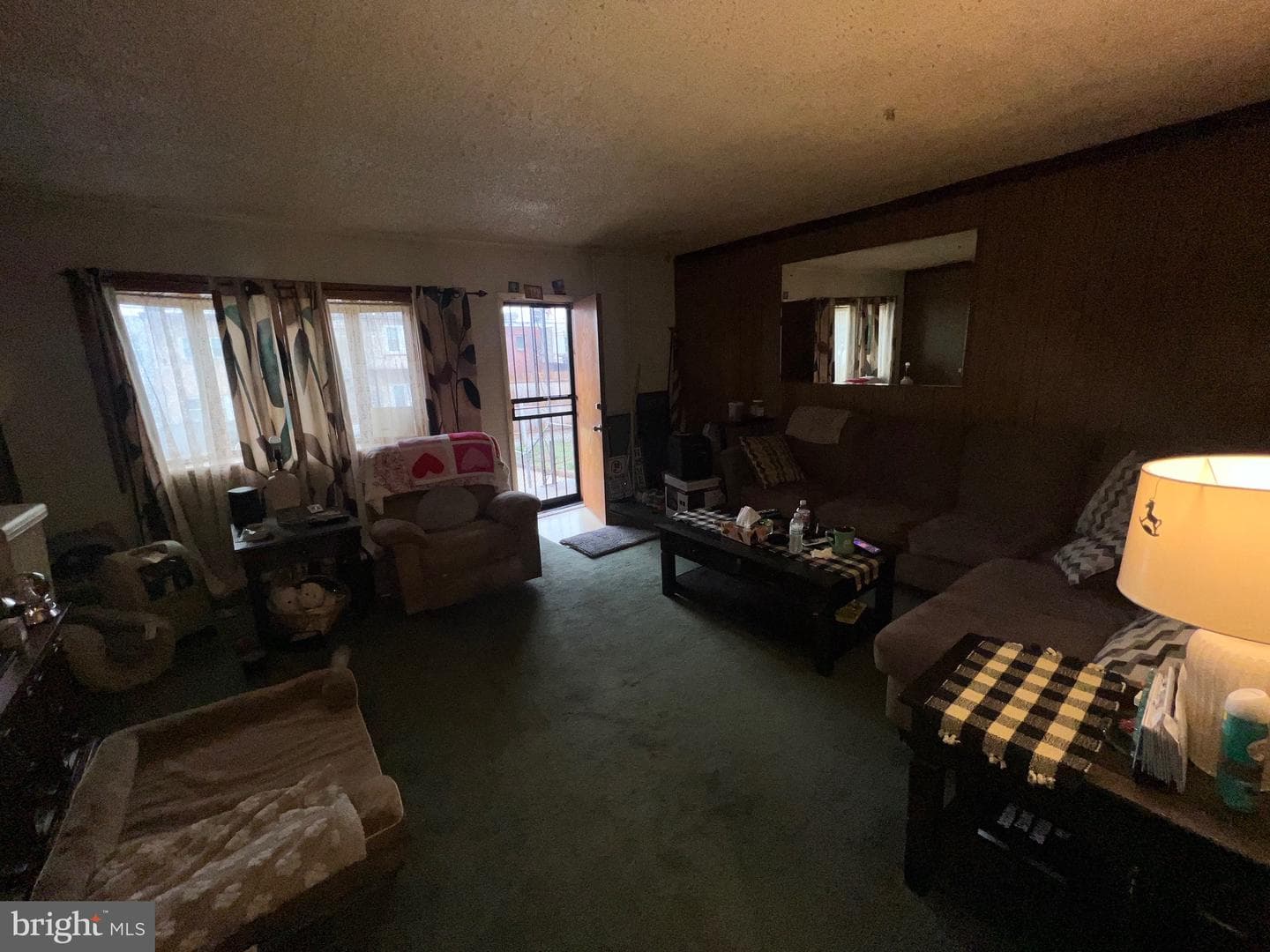 6319 Dickens Avenue photo 5