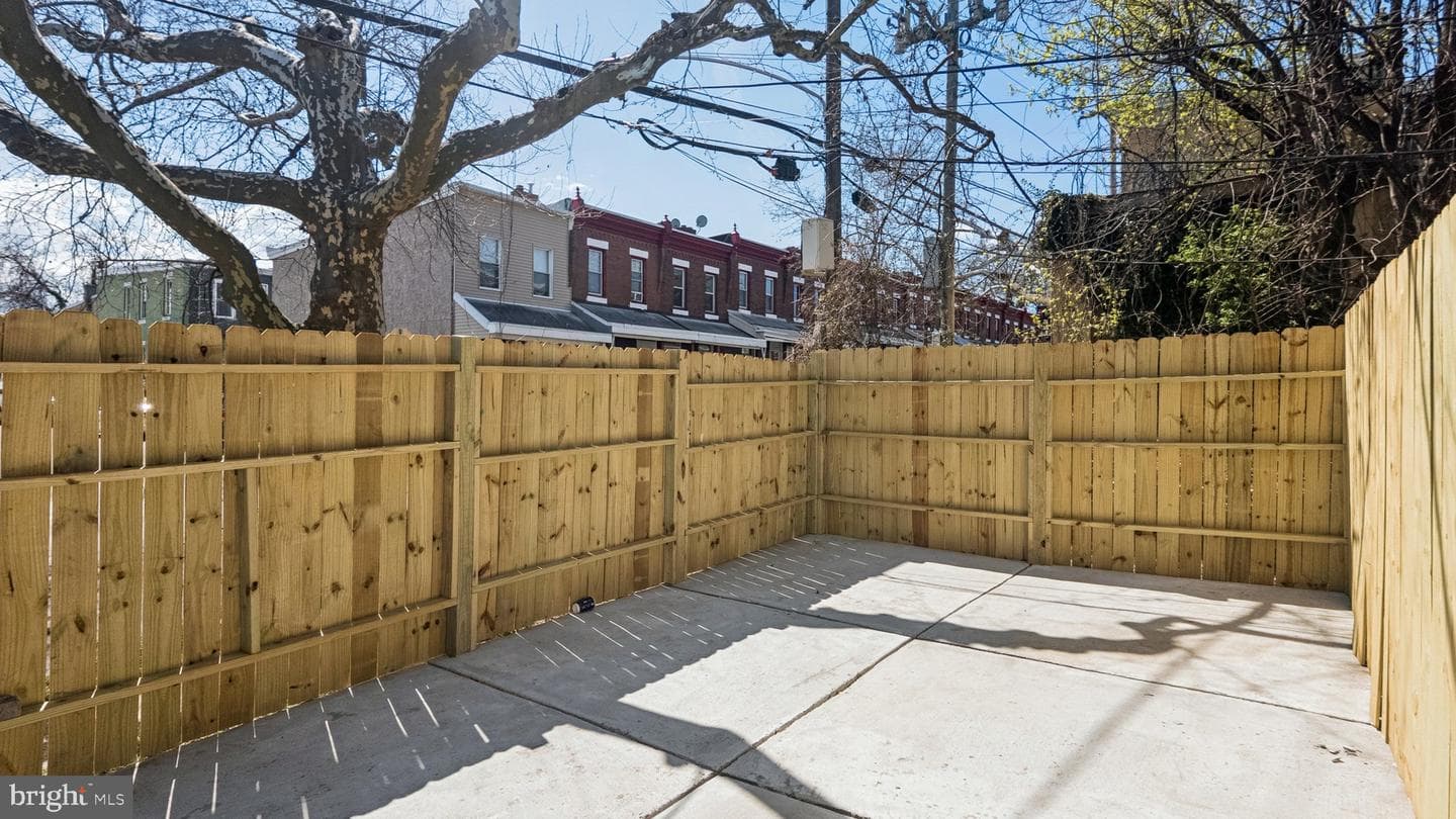 5914 N Norwood Street photo 38