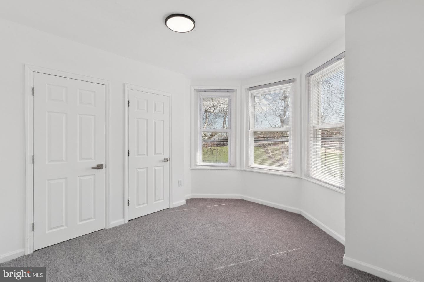 5914 N Norwood Street photo 54