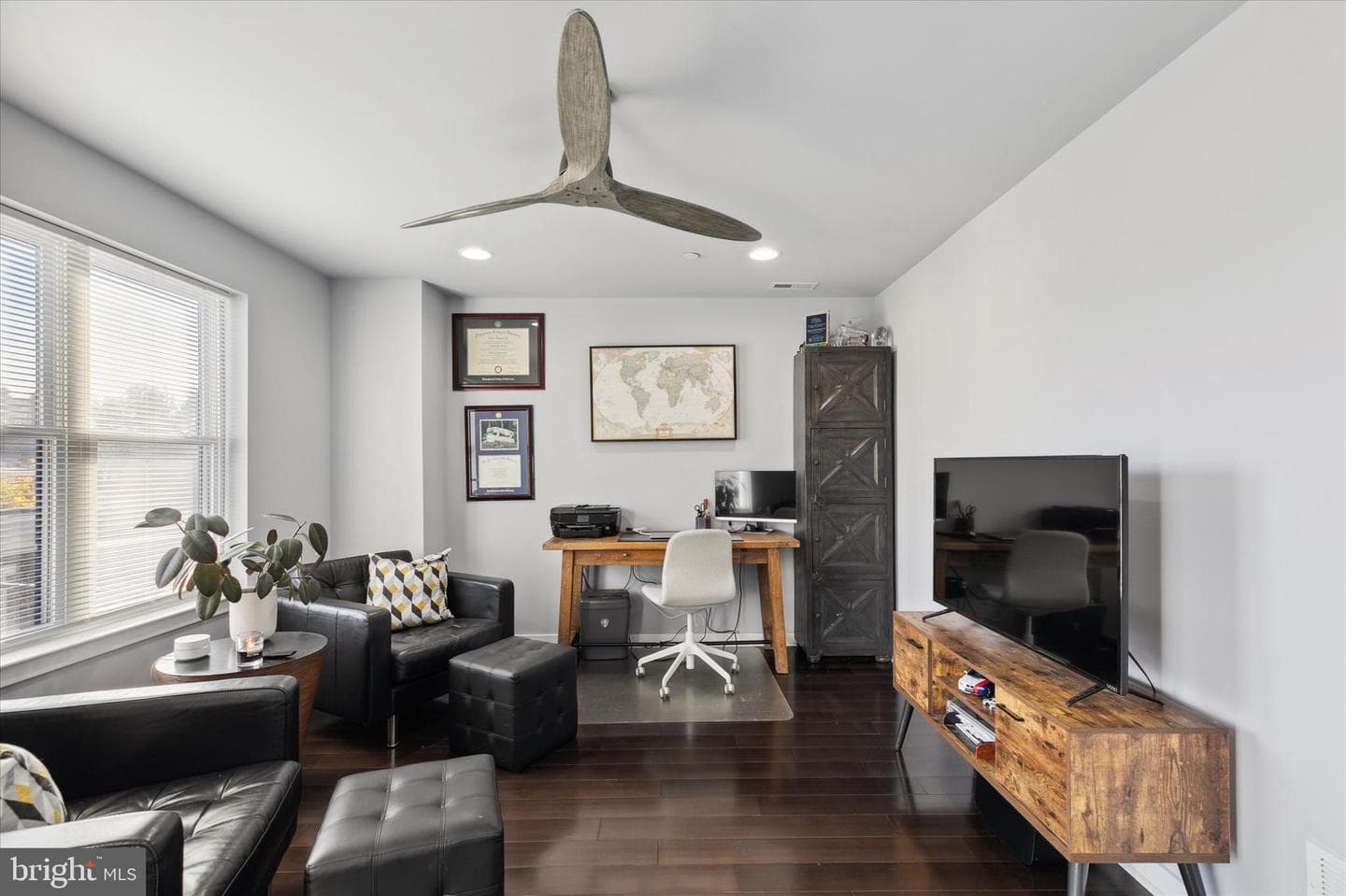 112 Kingsley Street photo 17