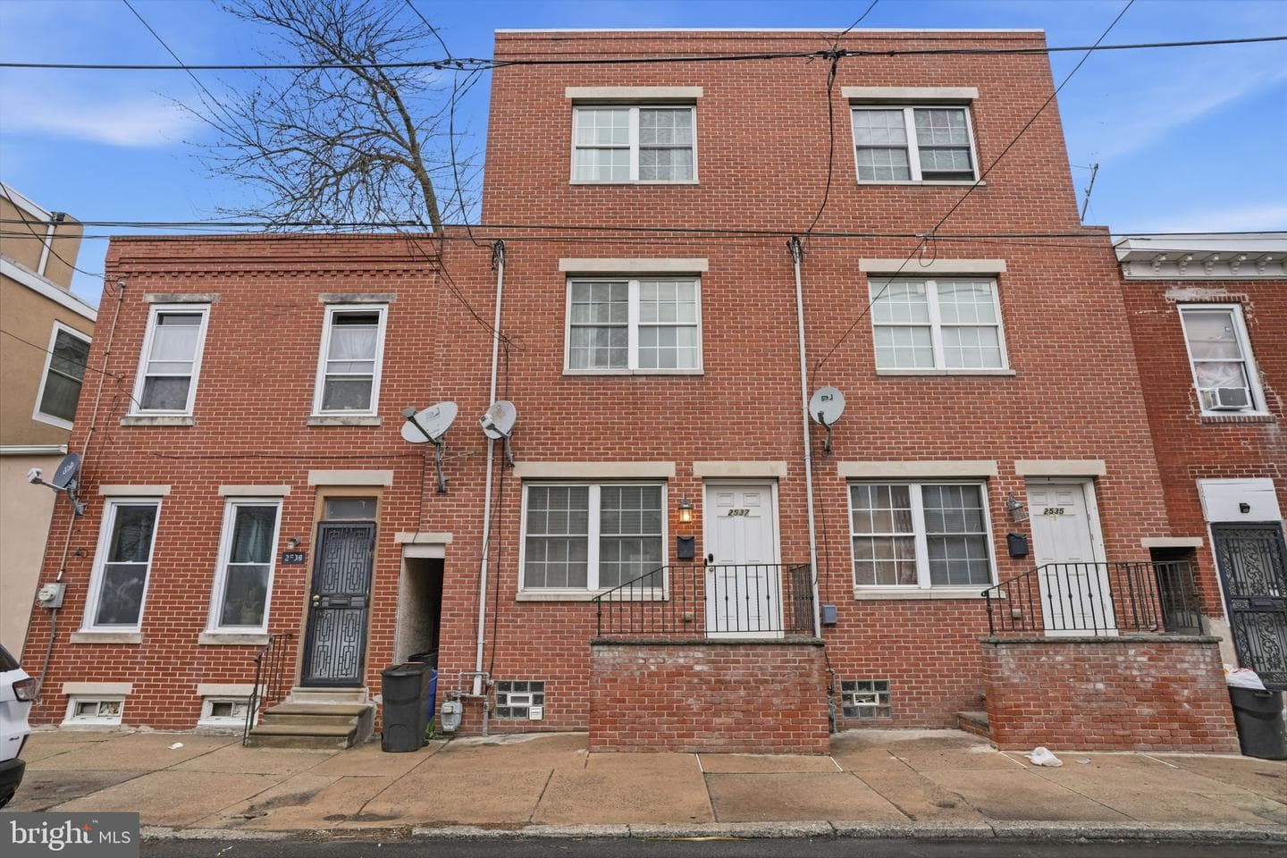 2537 Federal Street photo 2