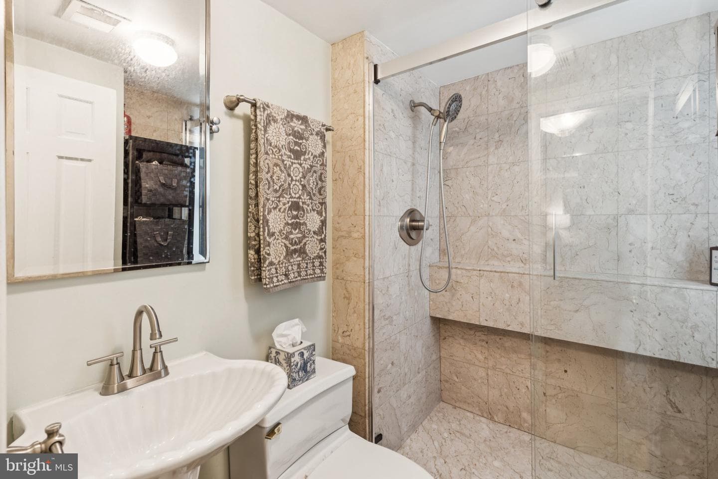 1206 Waverly Walk photo 20