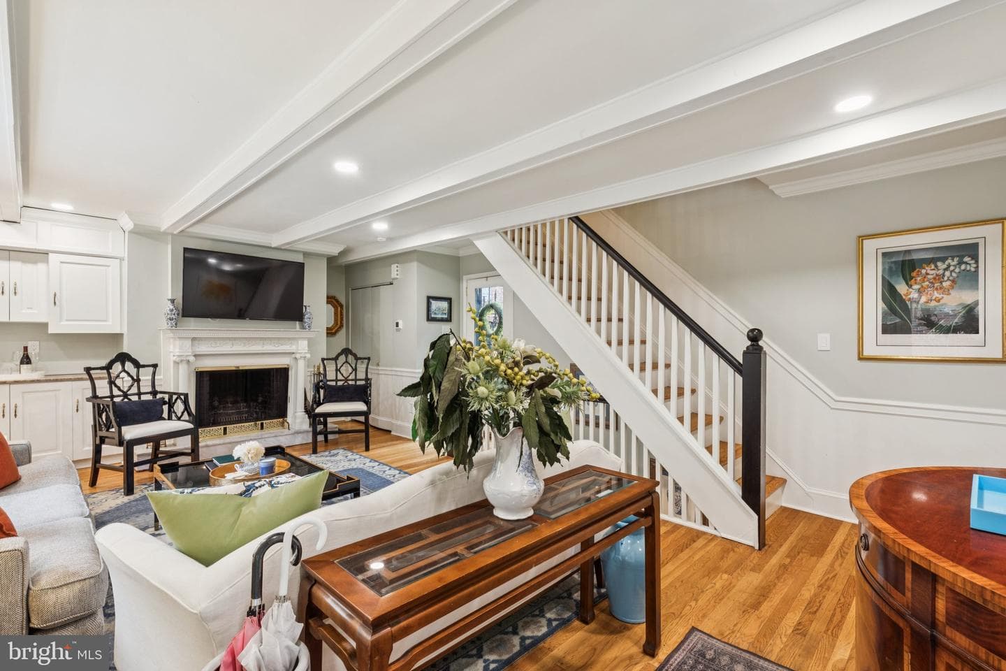 1206 Waverly Walk photo 3