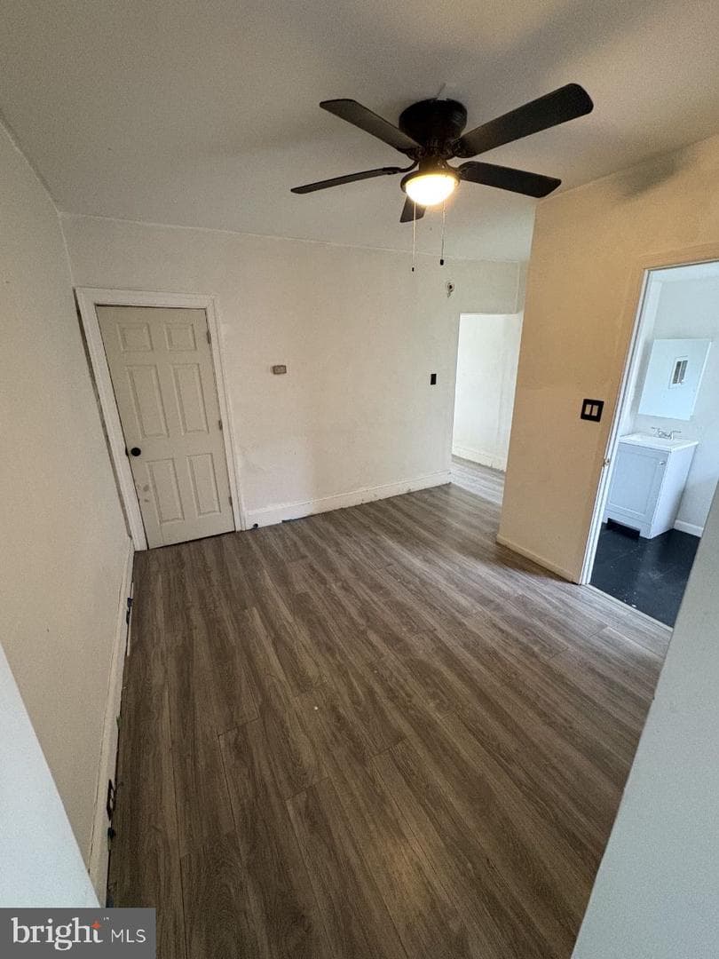 6074 N Norwood Street photo 5