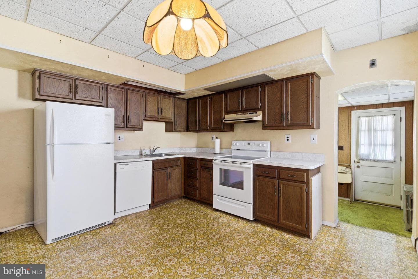 4625 E Stiles Street photo 8
