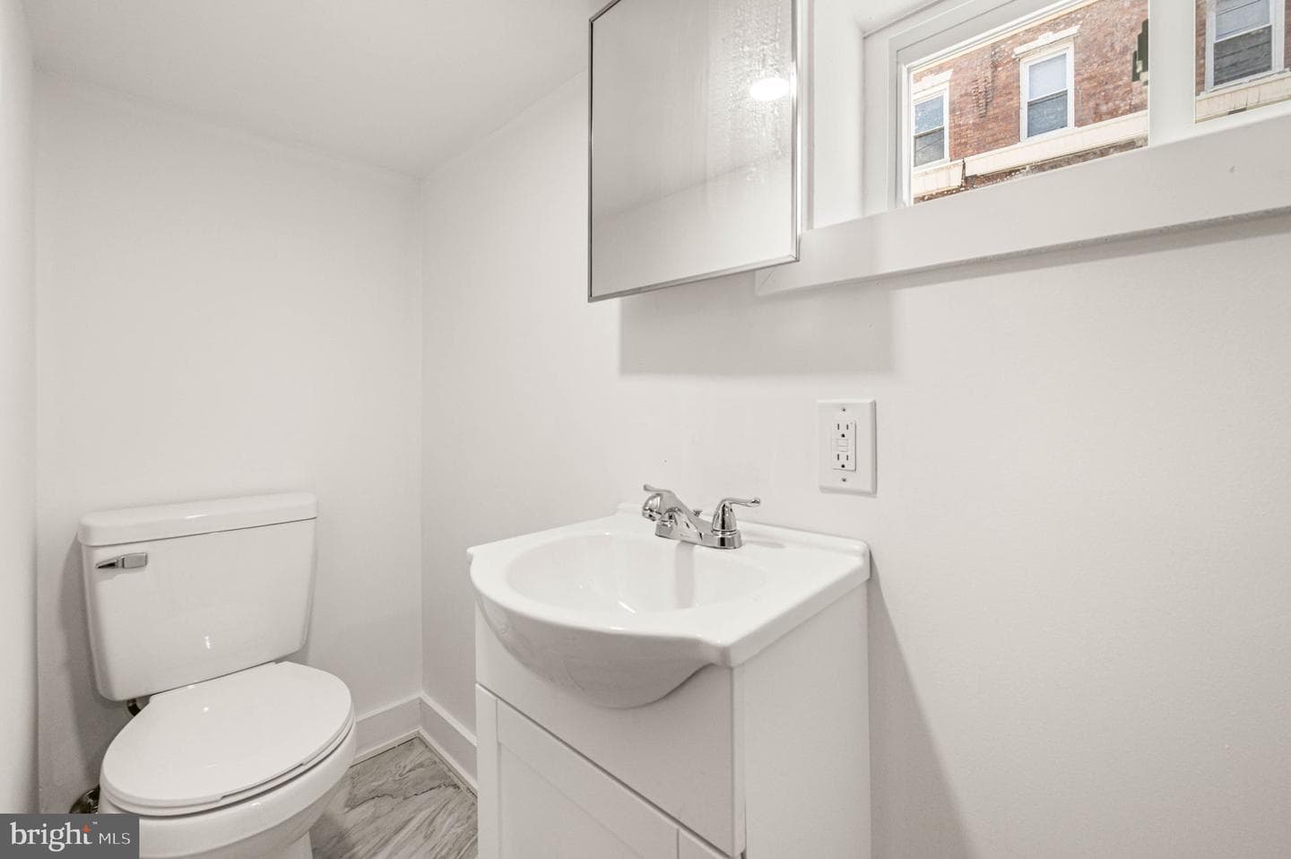 2103 S Daggett Street photo 21