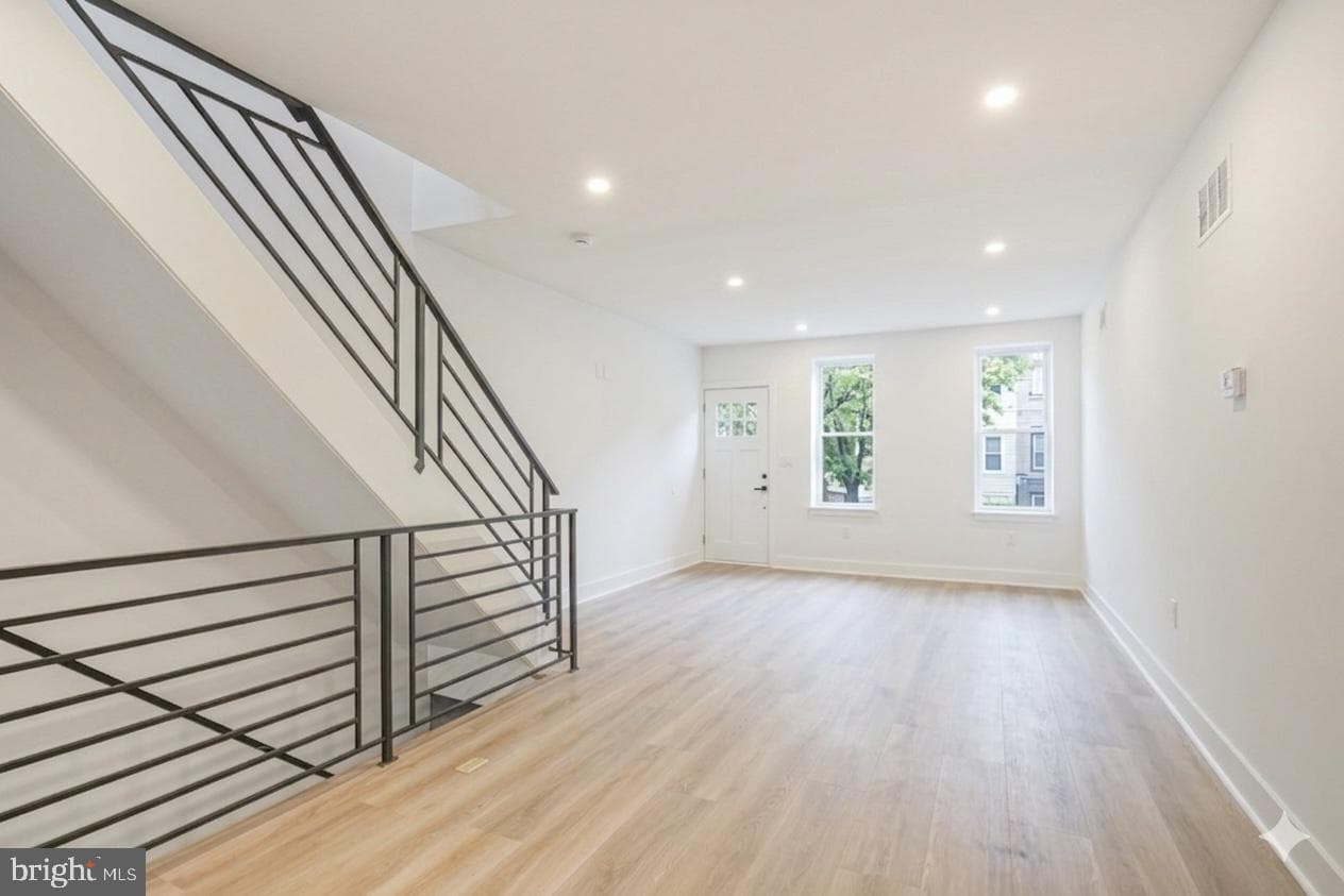 817 Pierce Street photo 3