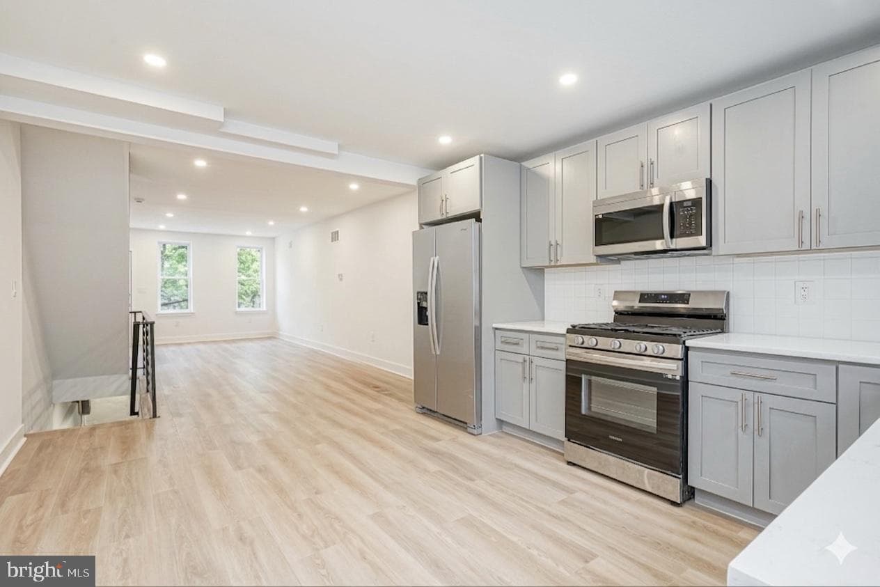 817 Pierce Street photo 8