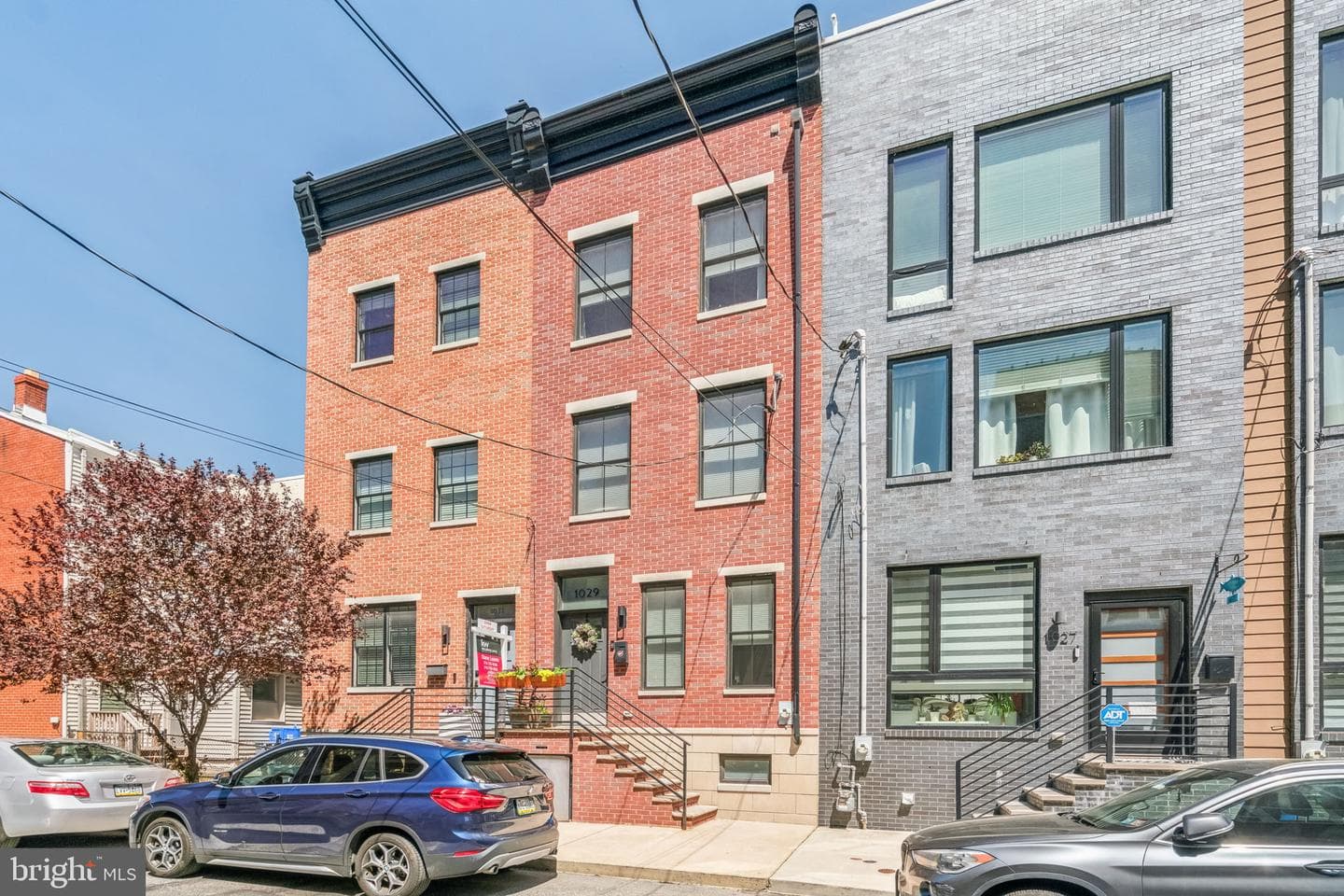 1029 Earl Street photo 1