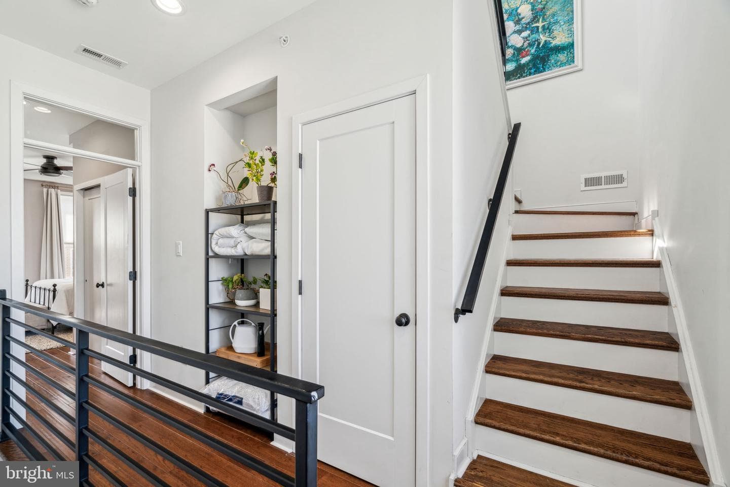1029 Earl Street photo 19