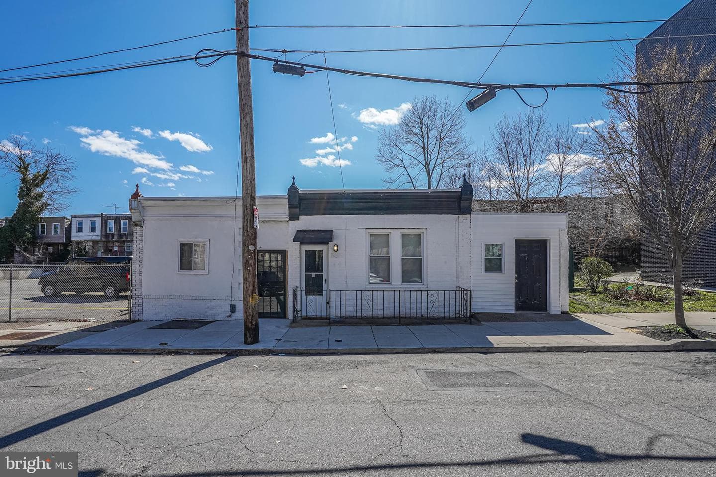 2020 E Haines Street photo 3
