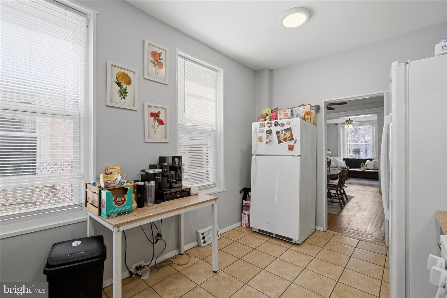 106 W Salaignac Street photo 8