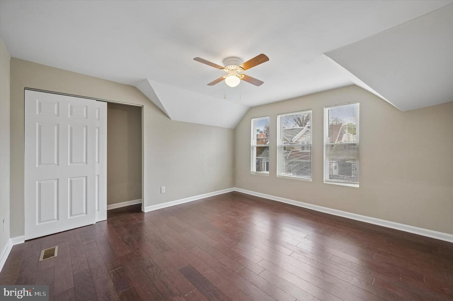 1426 Widener Place photo 12