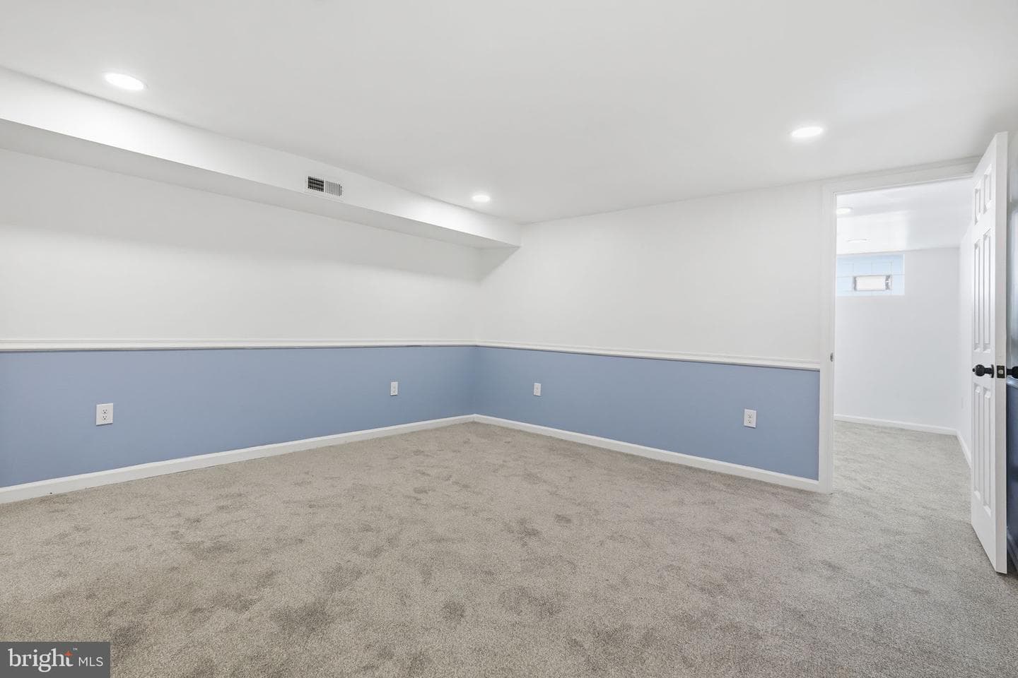 1757 Mohican Street photo 24
