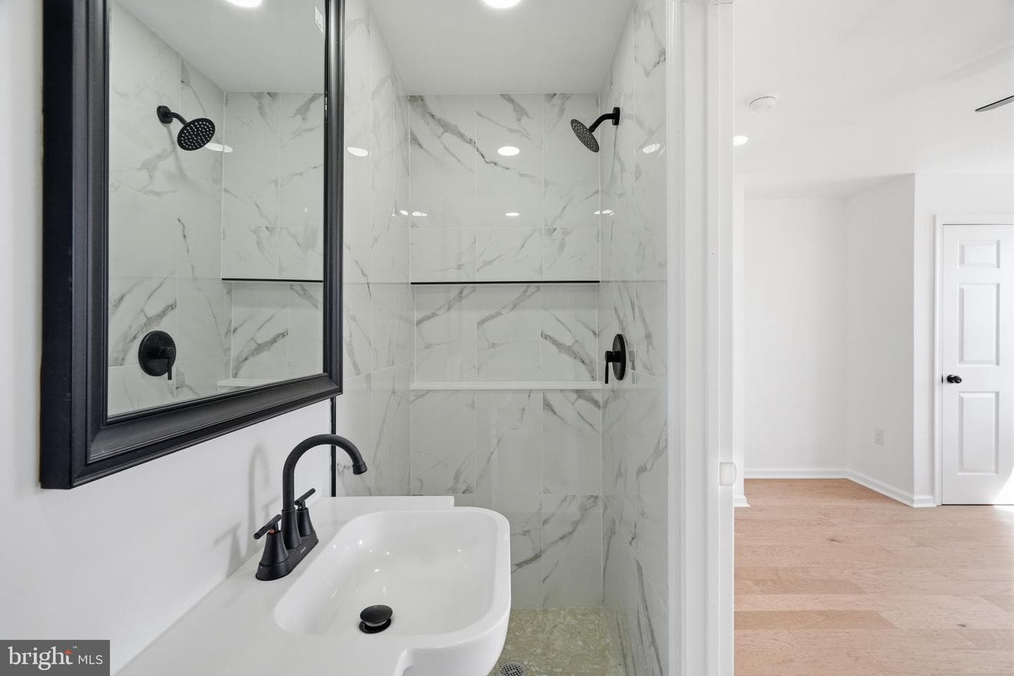 1757 Mohican Street photo 50