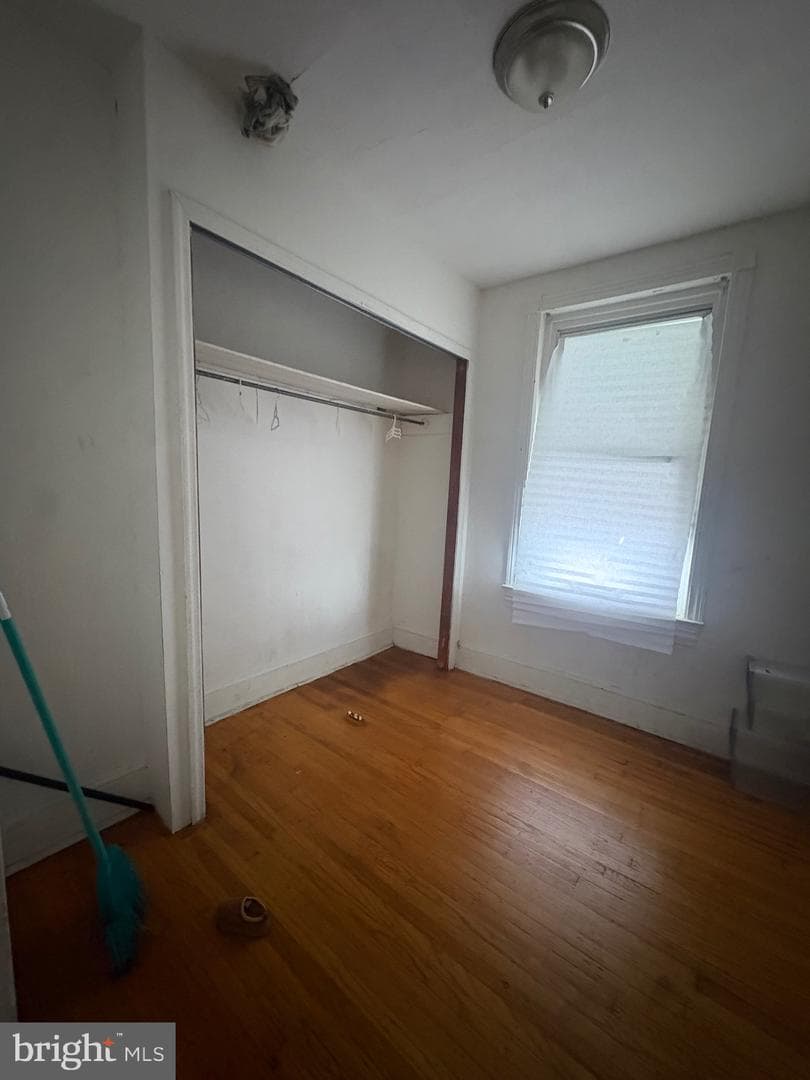 313 N Salford Street photo 4