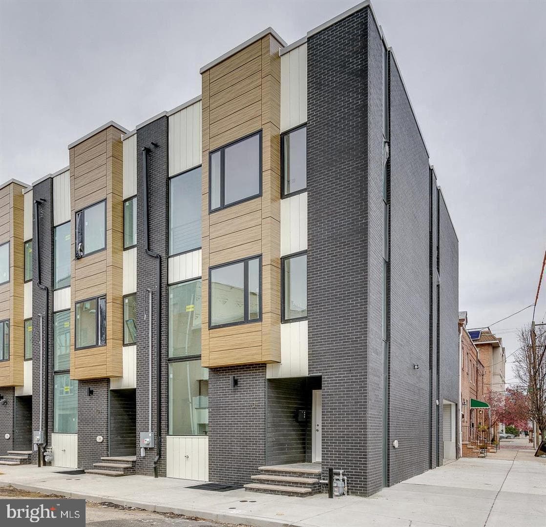 101 Ellsworth Street photo 2
