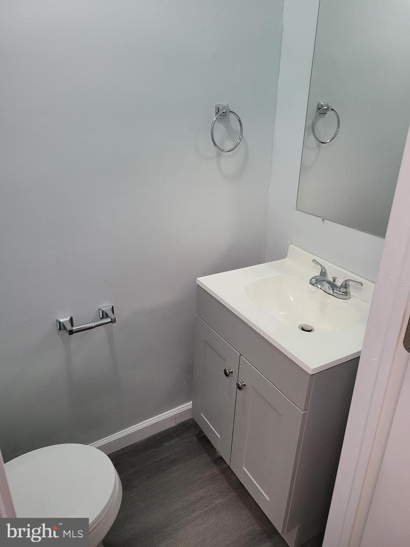1422 Blavis Street photo 17
