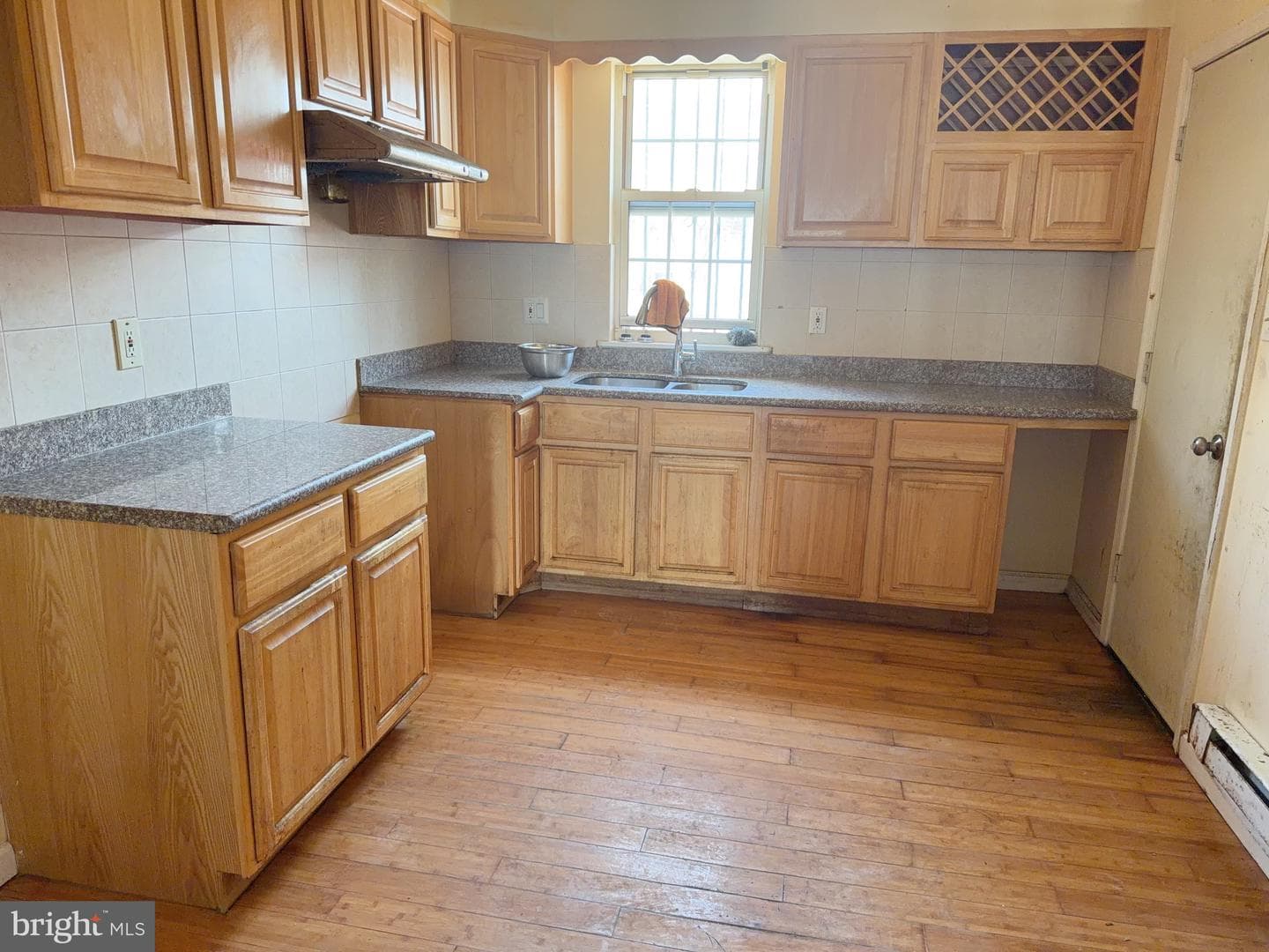 6350 Torresdale Avenue photo 3
