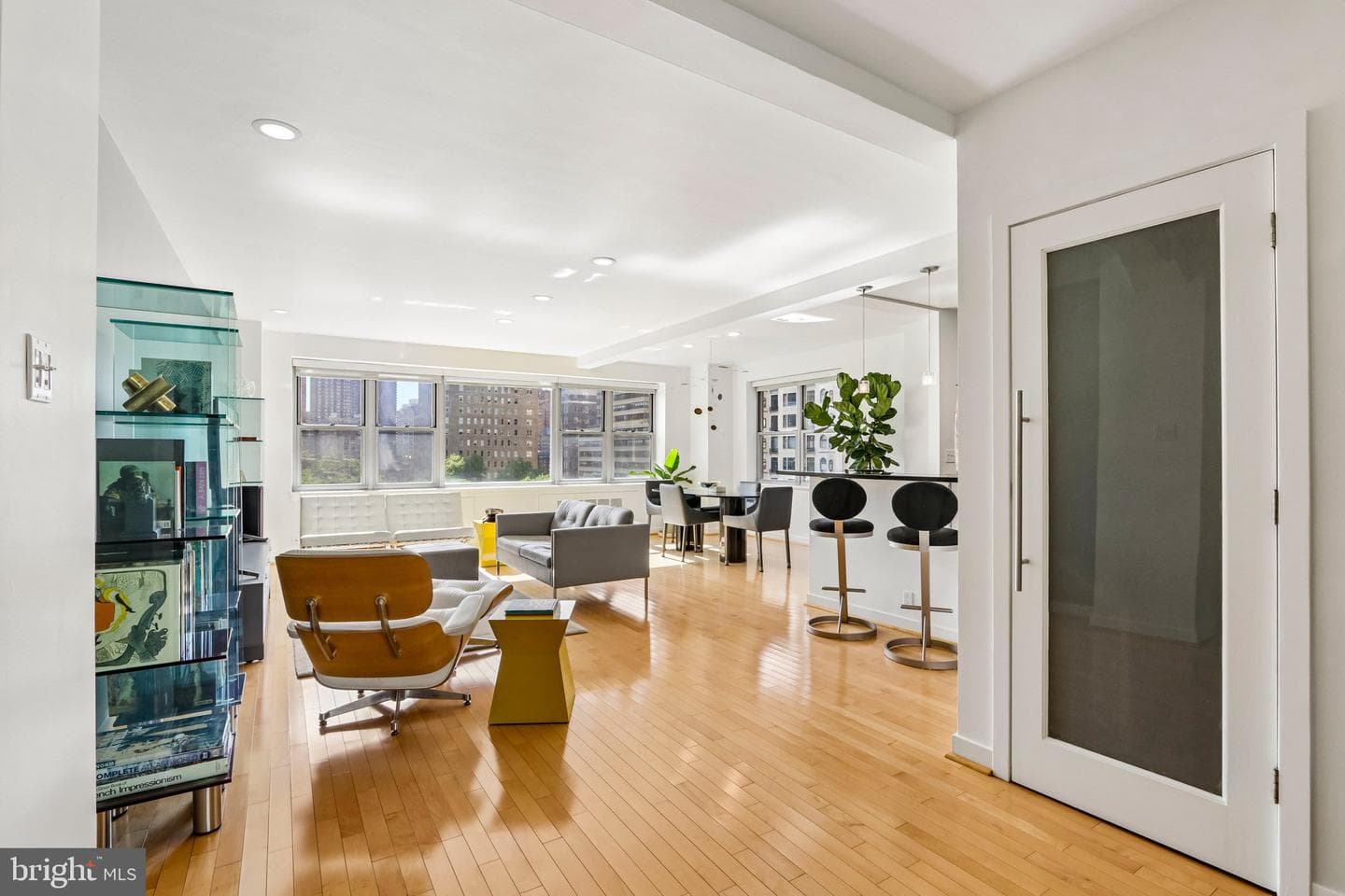 220 W Rittenhouse Square #10c photo 8