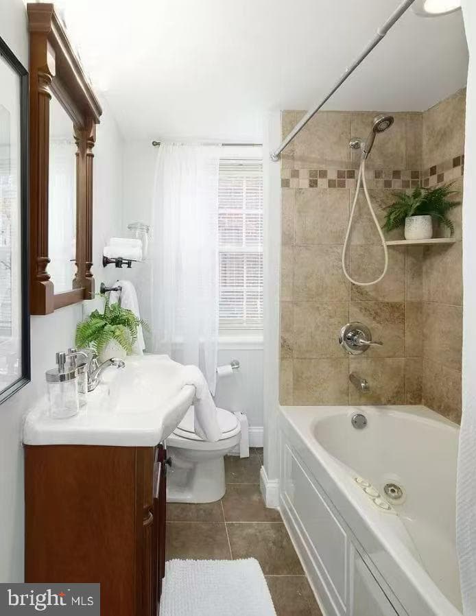 525 Fitzwater Street #3 photo 10