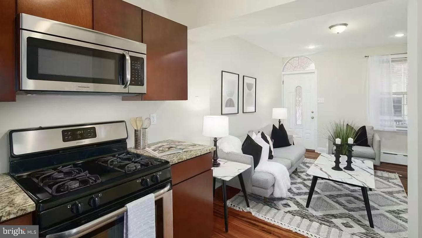 525 Fitzwater Street #3 photo 5