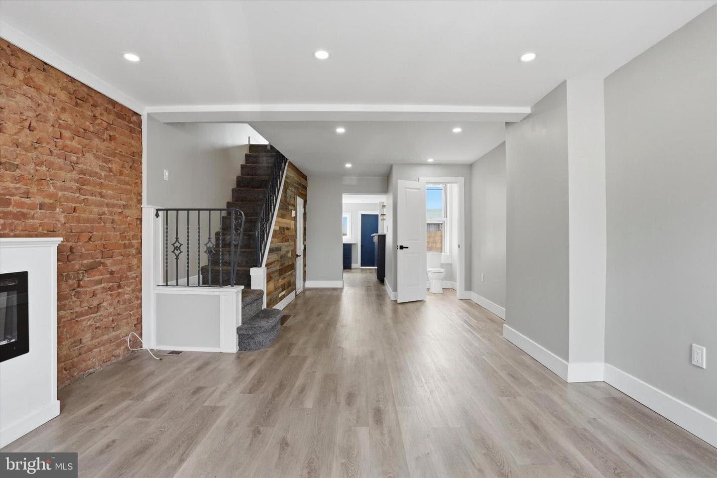 3185 Agate Street photo 7
