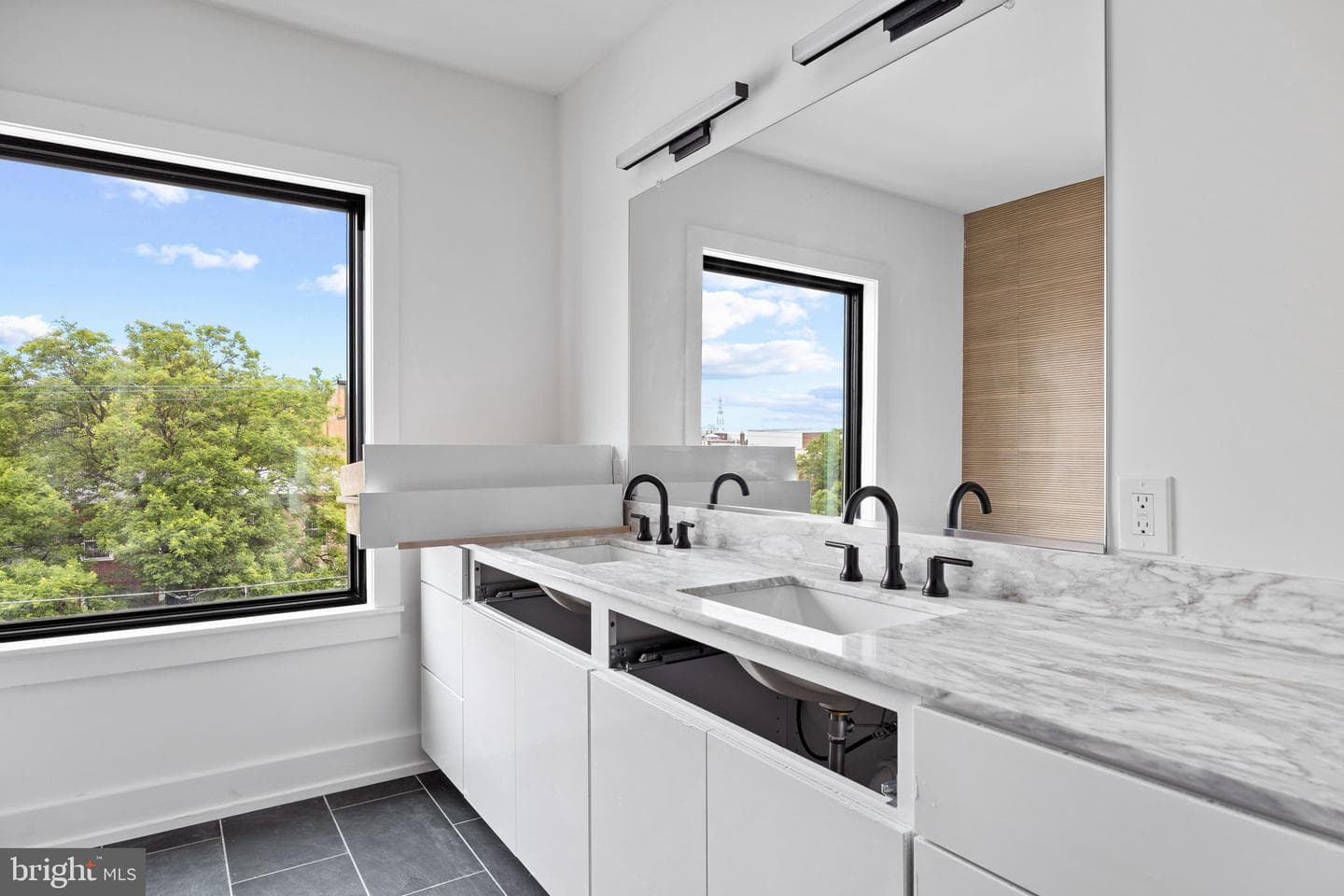 706 Latona Street #f photo 10