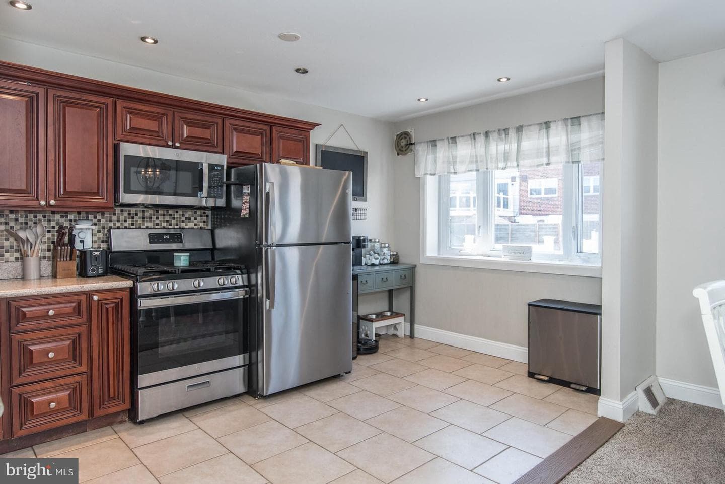12718 Kenny Road photo 18