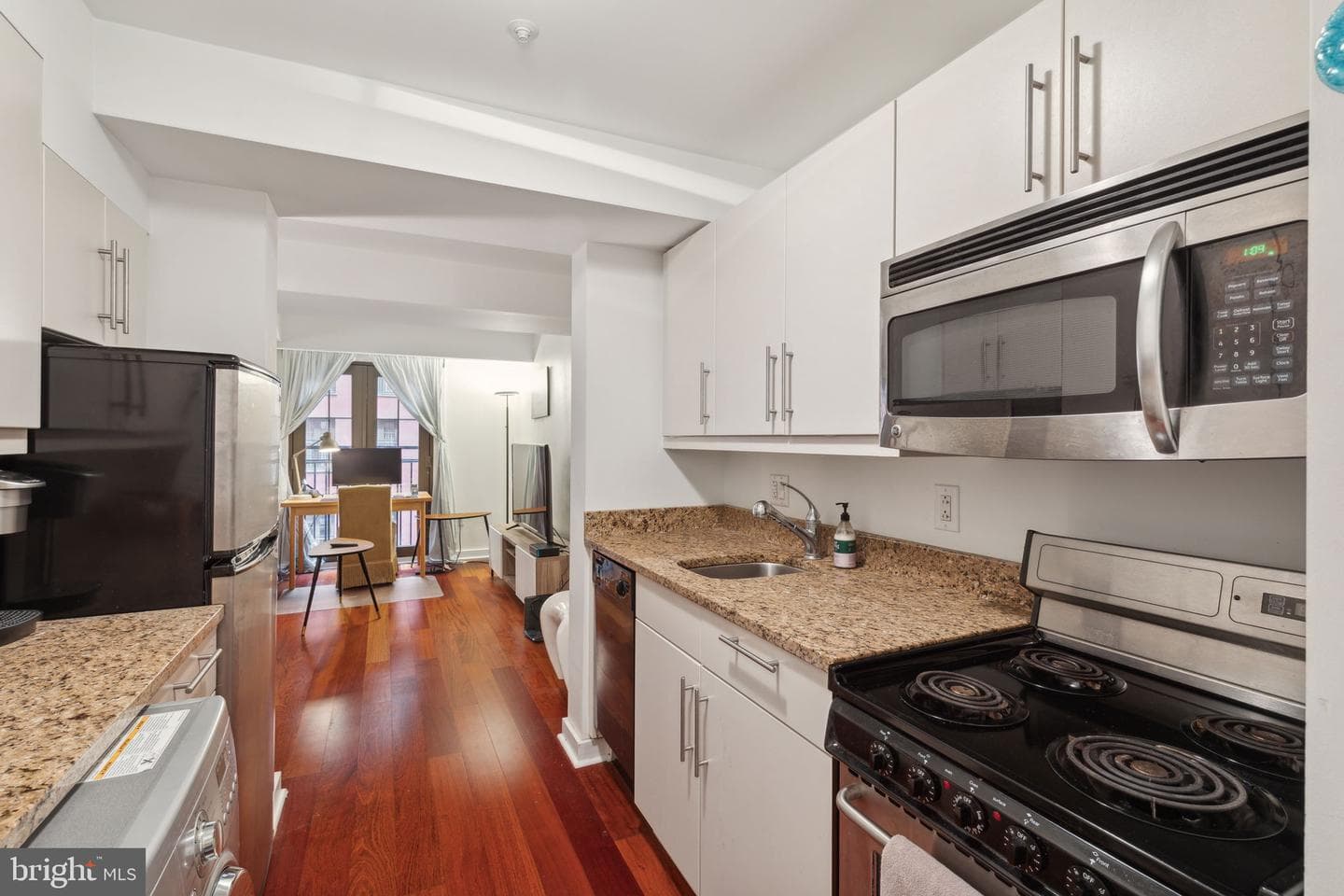 219 S 18th Street #414 photo 6