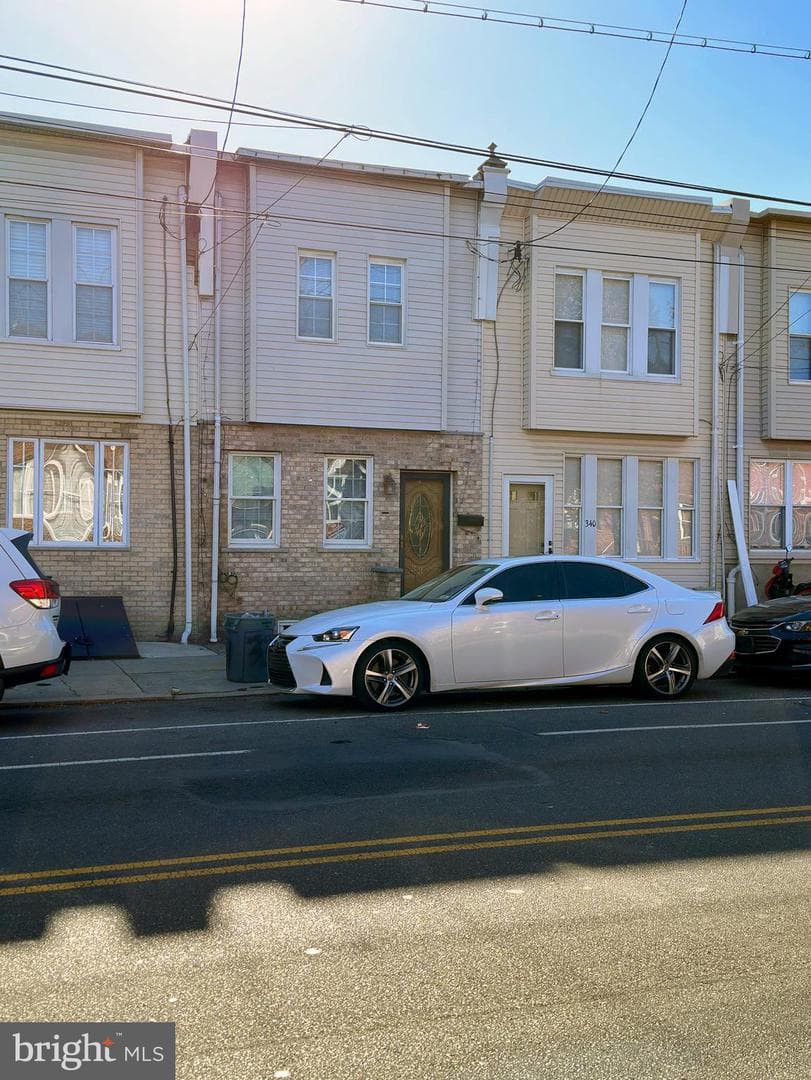 338 Snyder Avenue photo 5