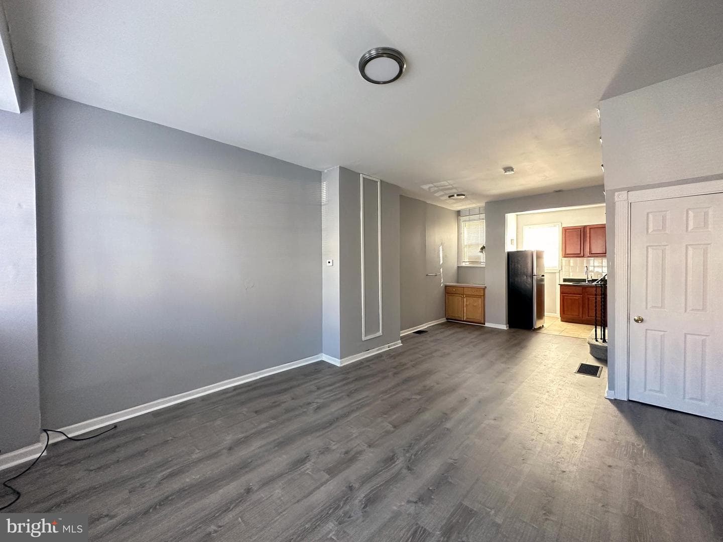 338 Snyder Avenue photo 8