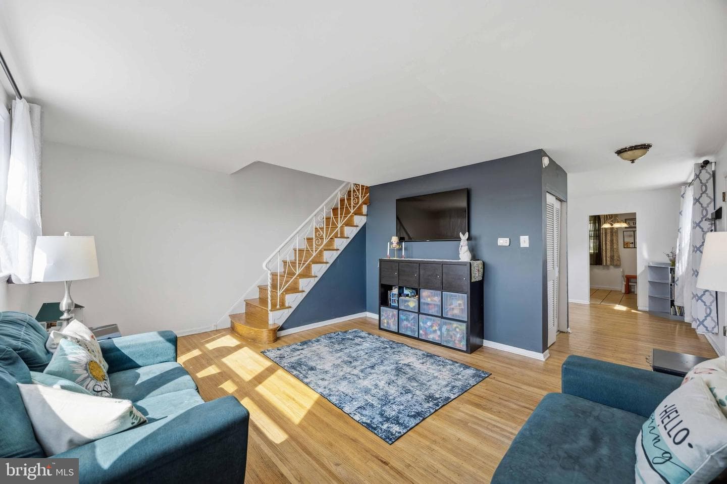 585 Wigard Avenue photo 5
