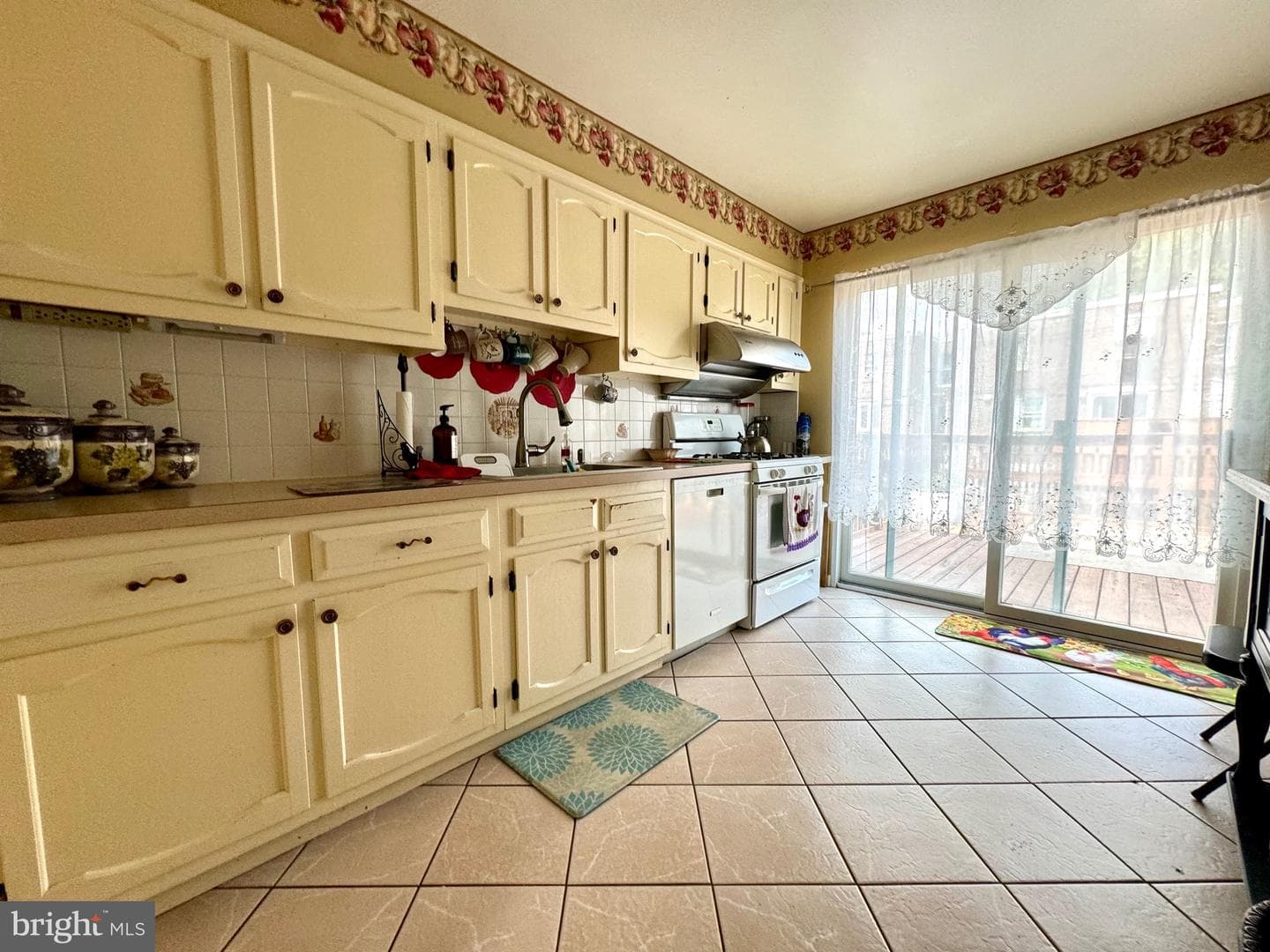 3335 Brighton Street photo 6