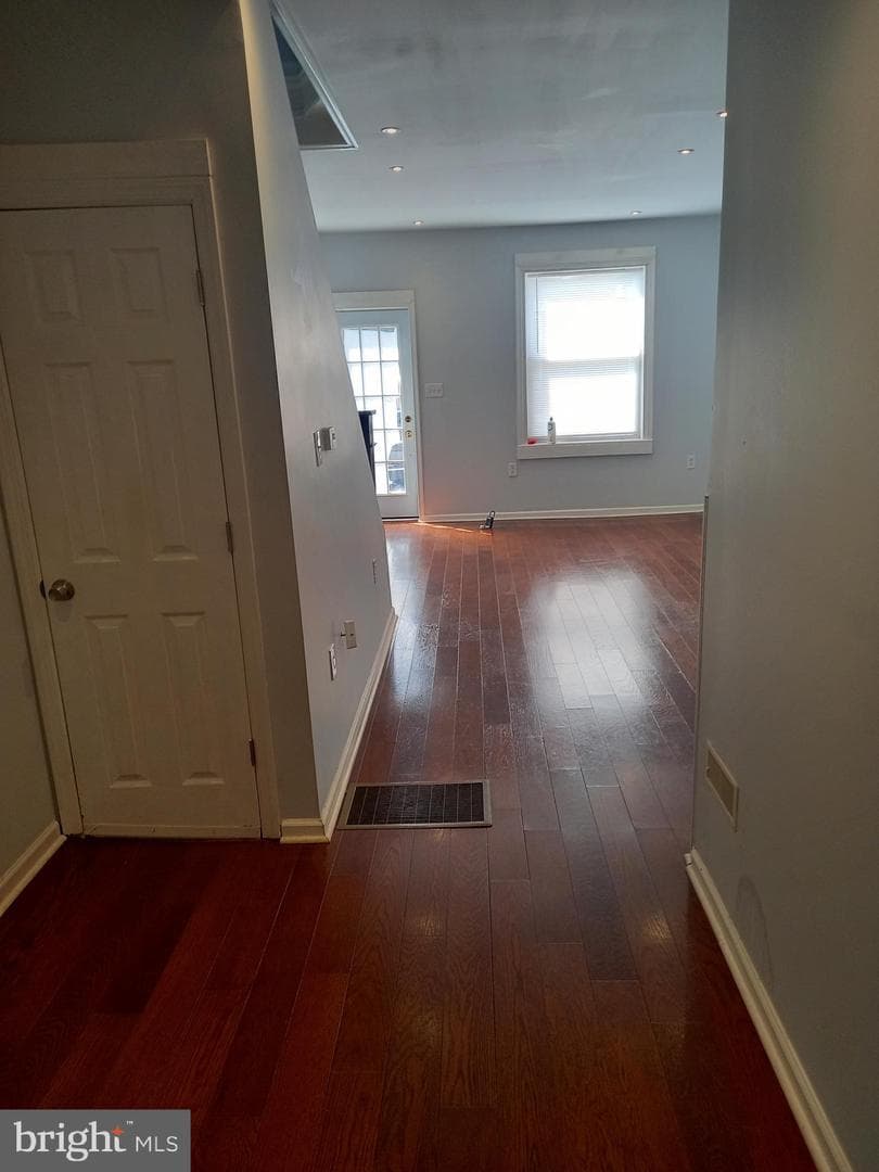2849 N Taney Street photo 11