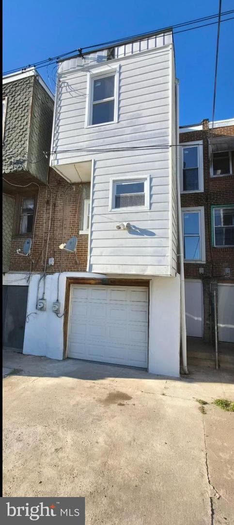 350 E Eleanor Street photo 16