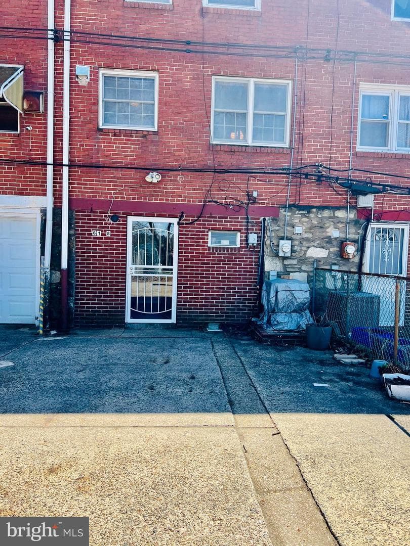 6128 Newtown Avenue photo 20