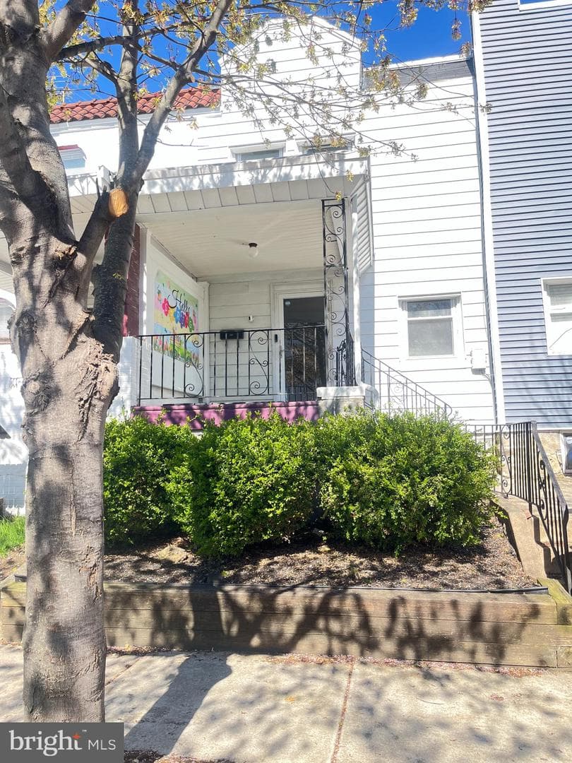 1061 Edgemore Road