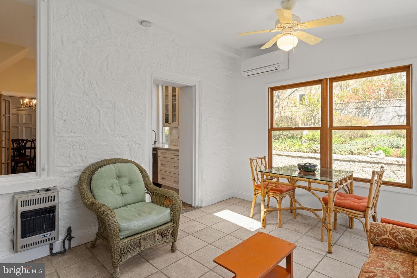 3534 Ainslie Street photo 45