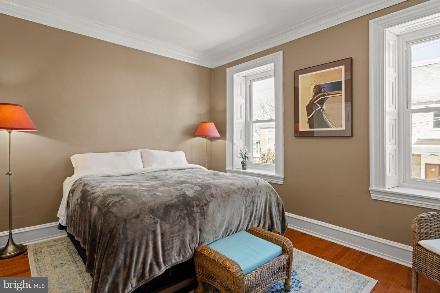 3534 Ainslie Street photo 67