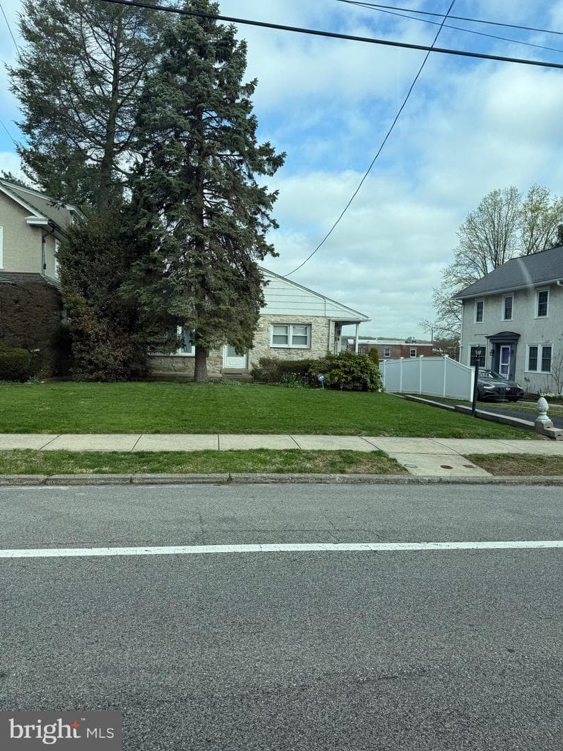 516 Gates Street photo 1