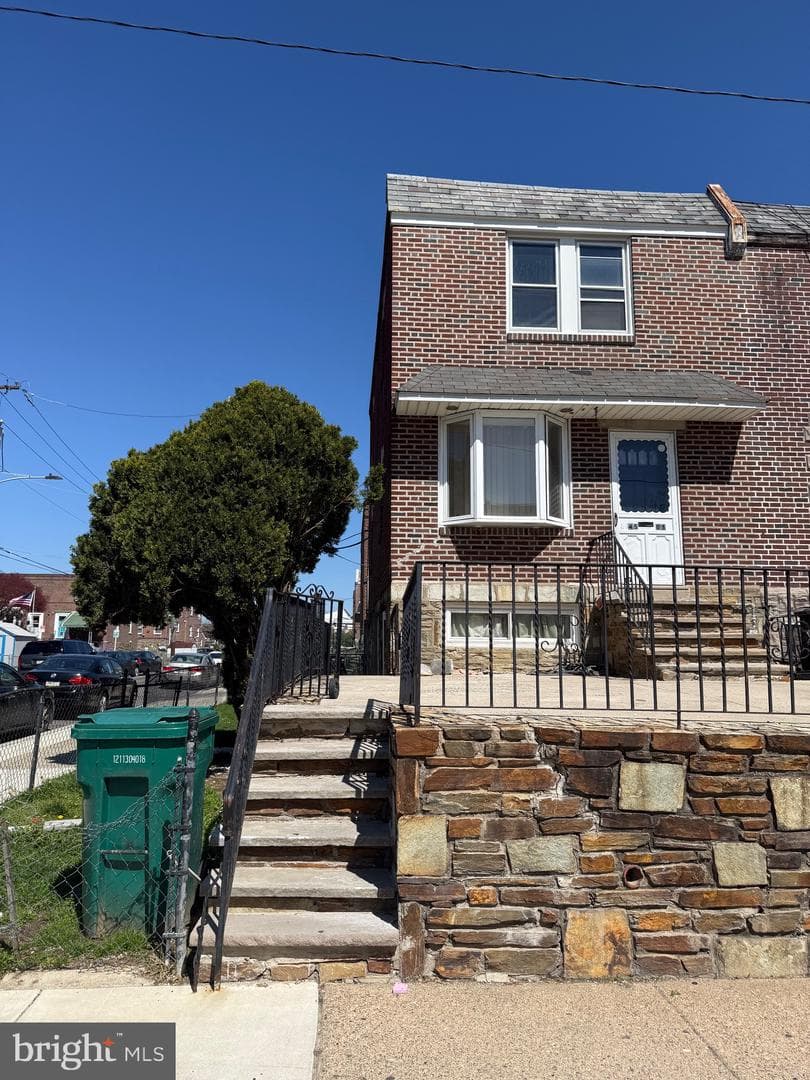 4501 Oakmont Street, Philadelphia