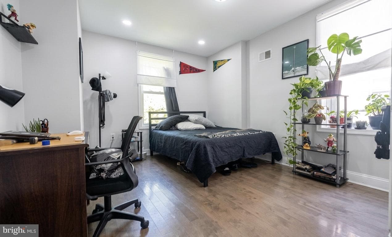 4113 Spring Garden Street photo 15