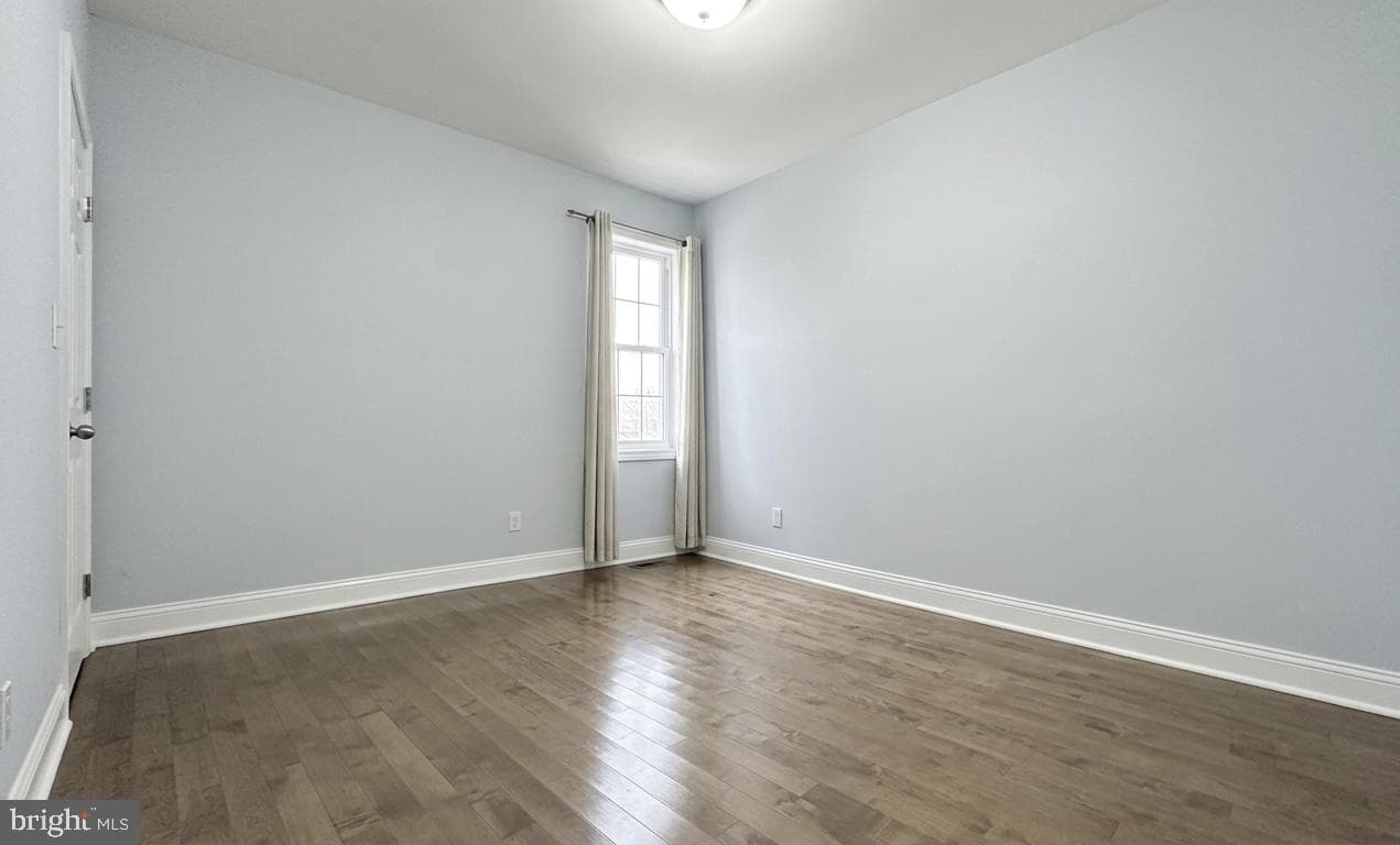 4113 Spring Garden Street photo 16