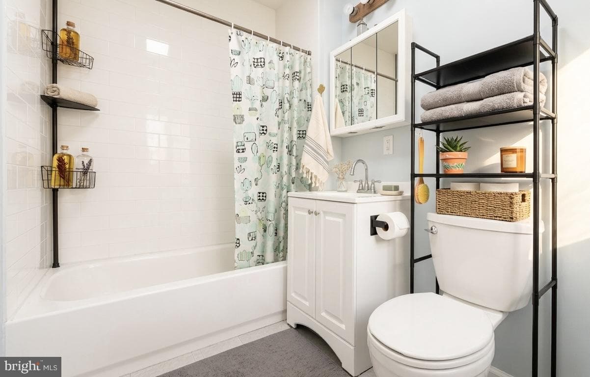 4113 Spring Garden Street photo 17