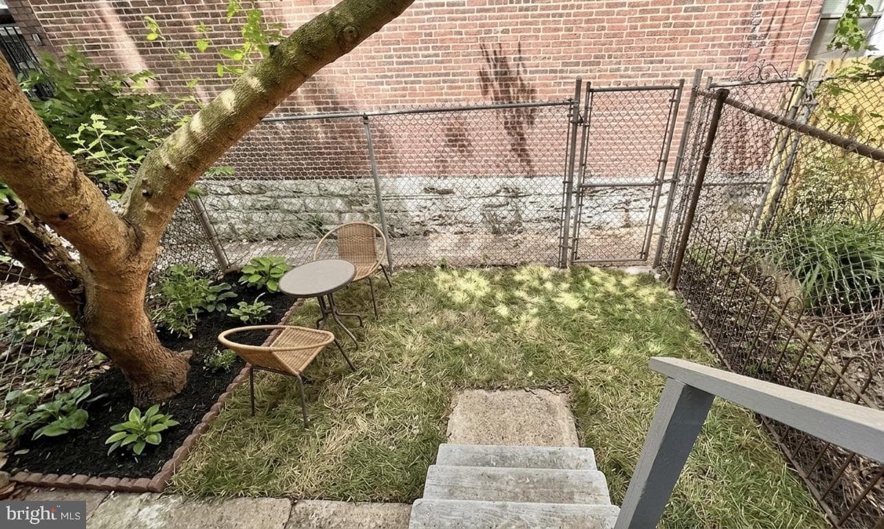 4113 Spring Garden Street photo 18