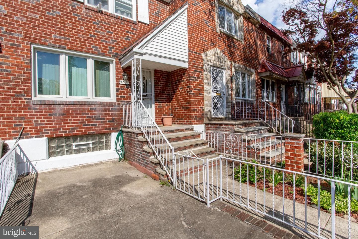 8617 Rugby Street photo 3