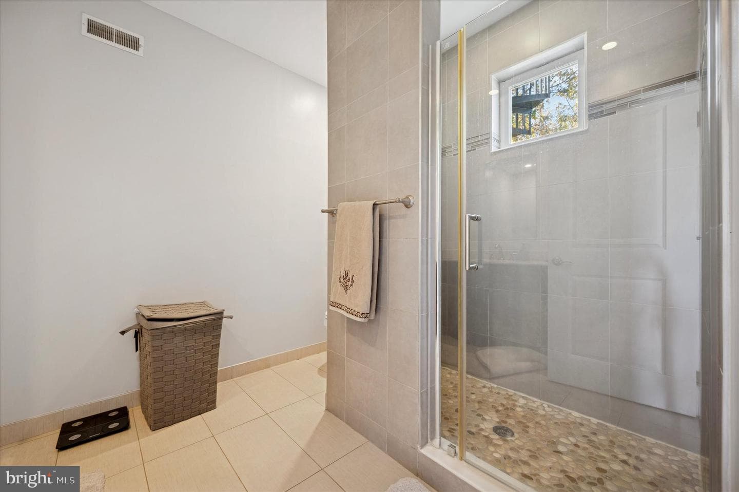 4128 Apple Street photo 22