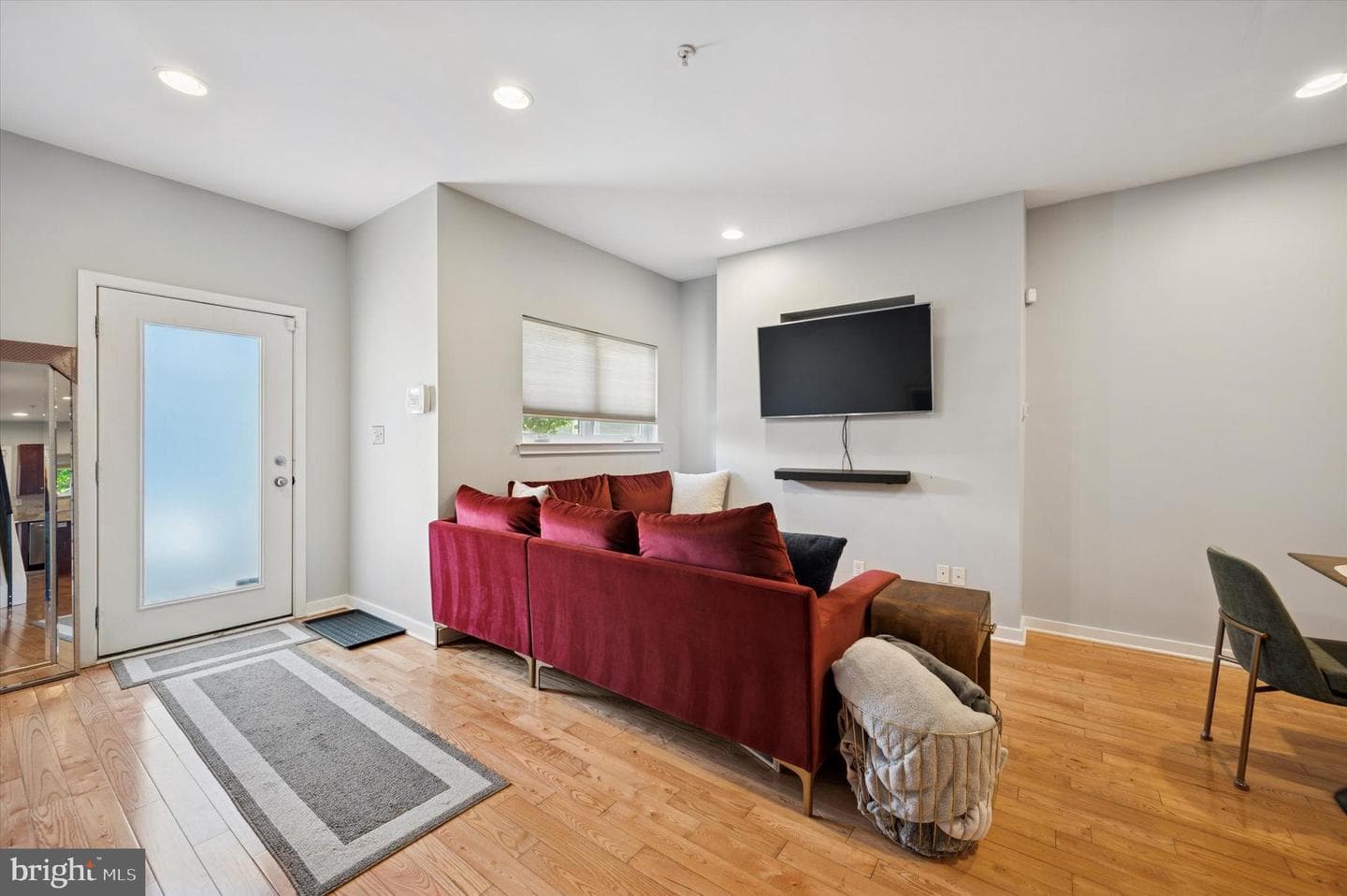 4128 Apple Street photo 4